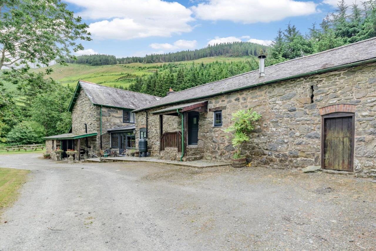 Villa Groes Heol à Machynlleth Extérieur photo