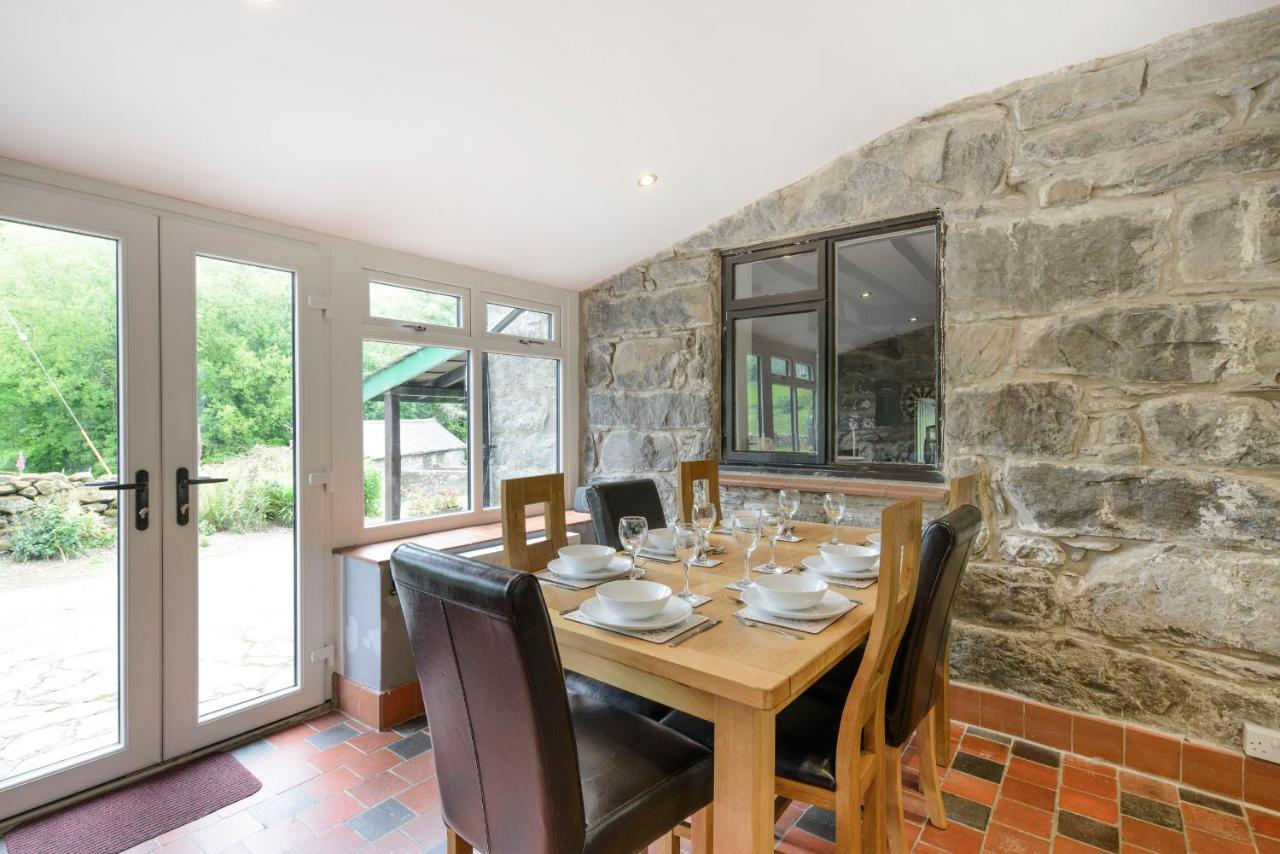 Villa Groes Heol à Machynlleth Extérieur photo